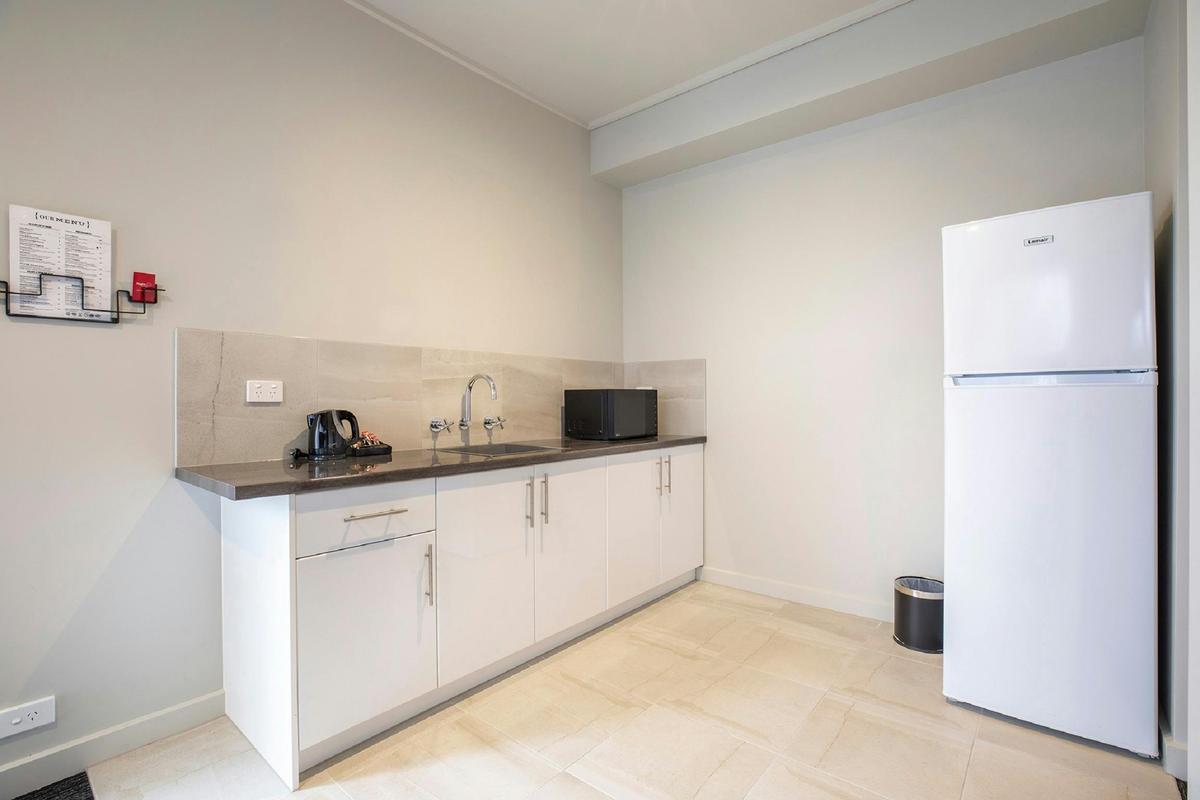 One Bedroom Apartment
