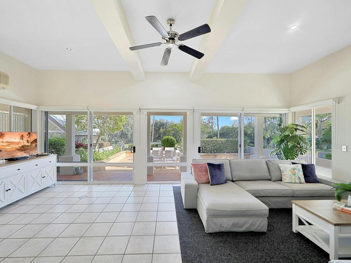 Bargara Holiday Rentals - Sandy Cove at Royle Palms
