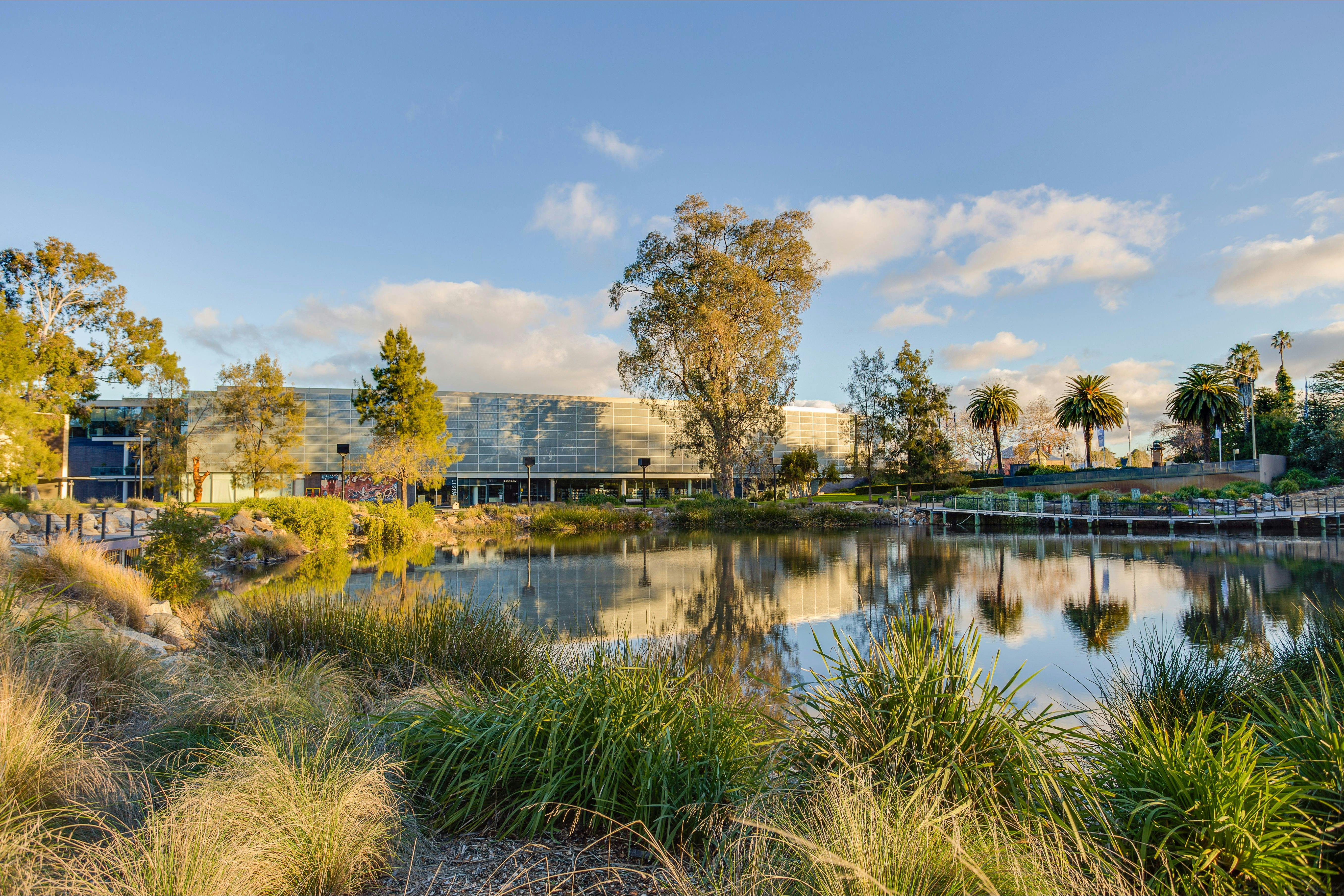 Civic Centre, Wollundry Lagoon, Wagga Wagga