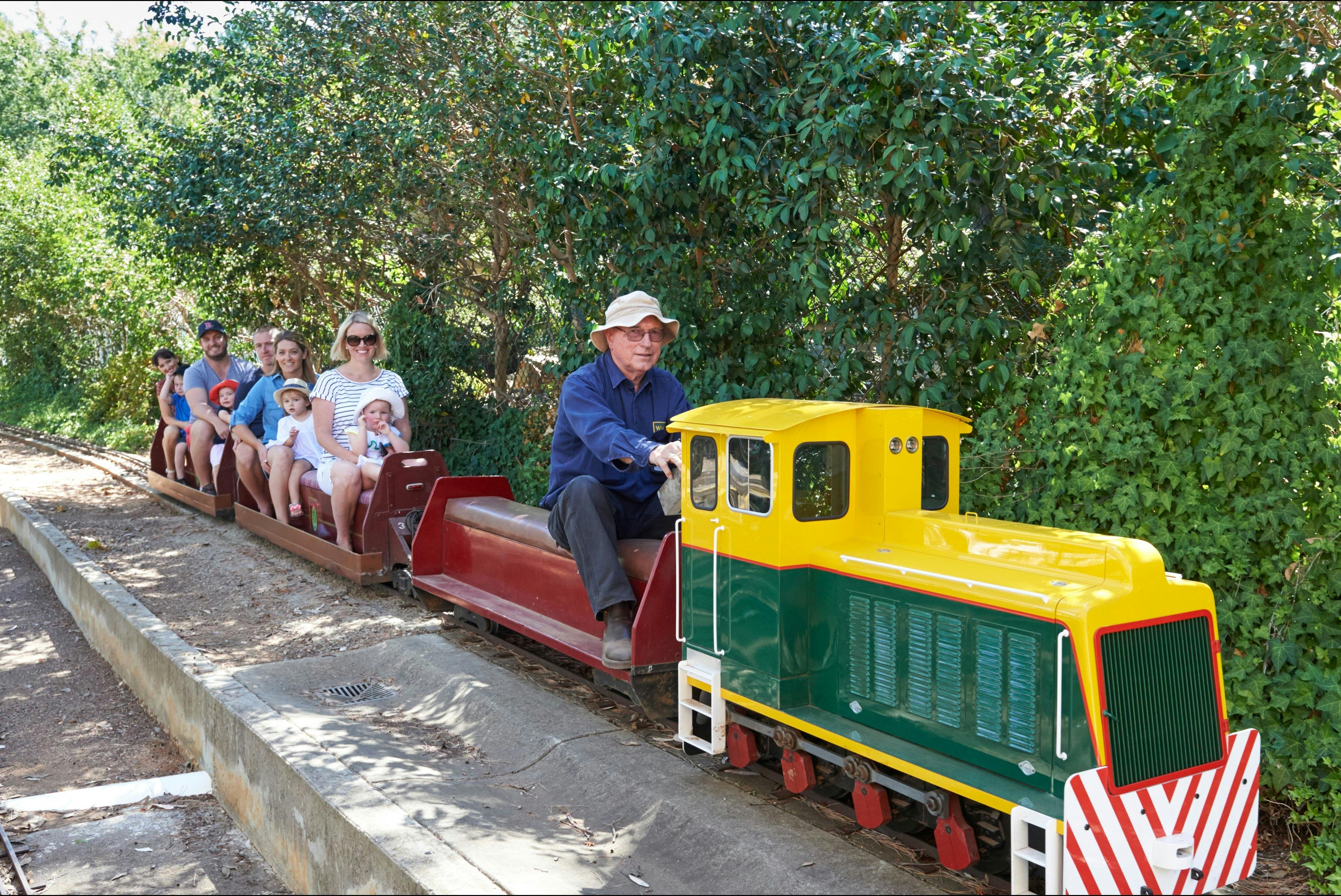 Willans Hill Miniature Railway, Wagga Wagga
