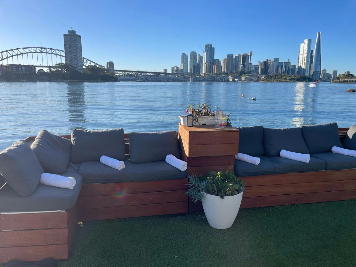 Lounge Deck