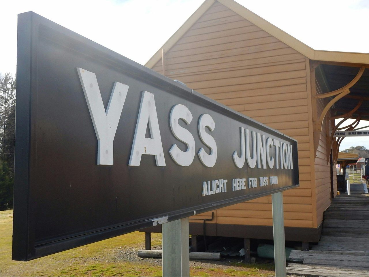 Yass Junction