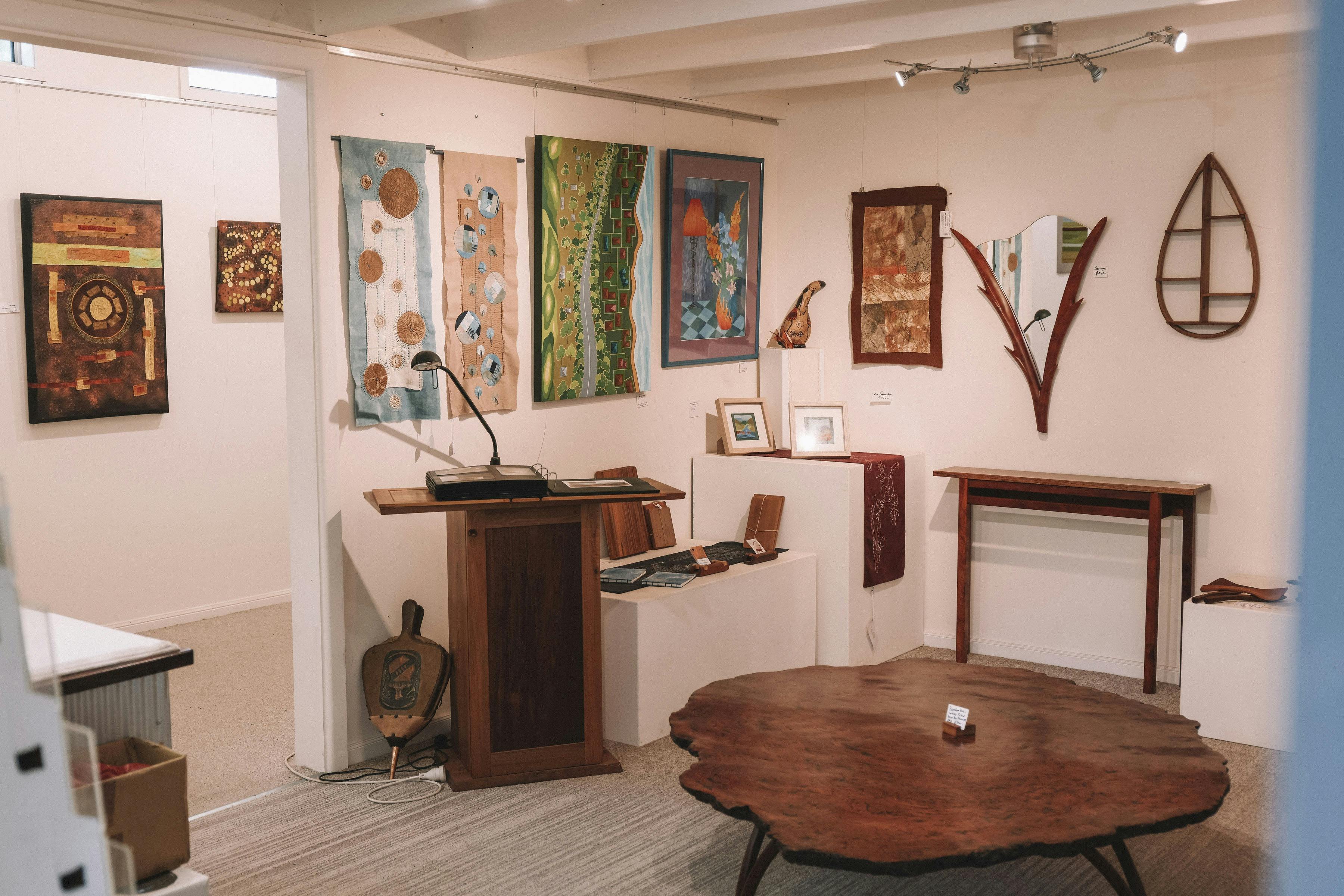 Visit Macleay Valley Coast Art Trail Mid North Coast NSW Yarrahapinni Gallery