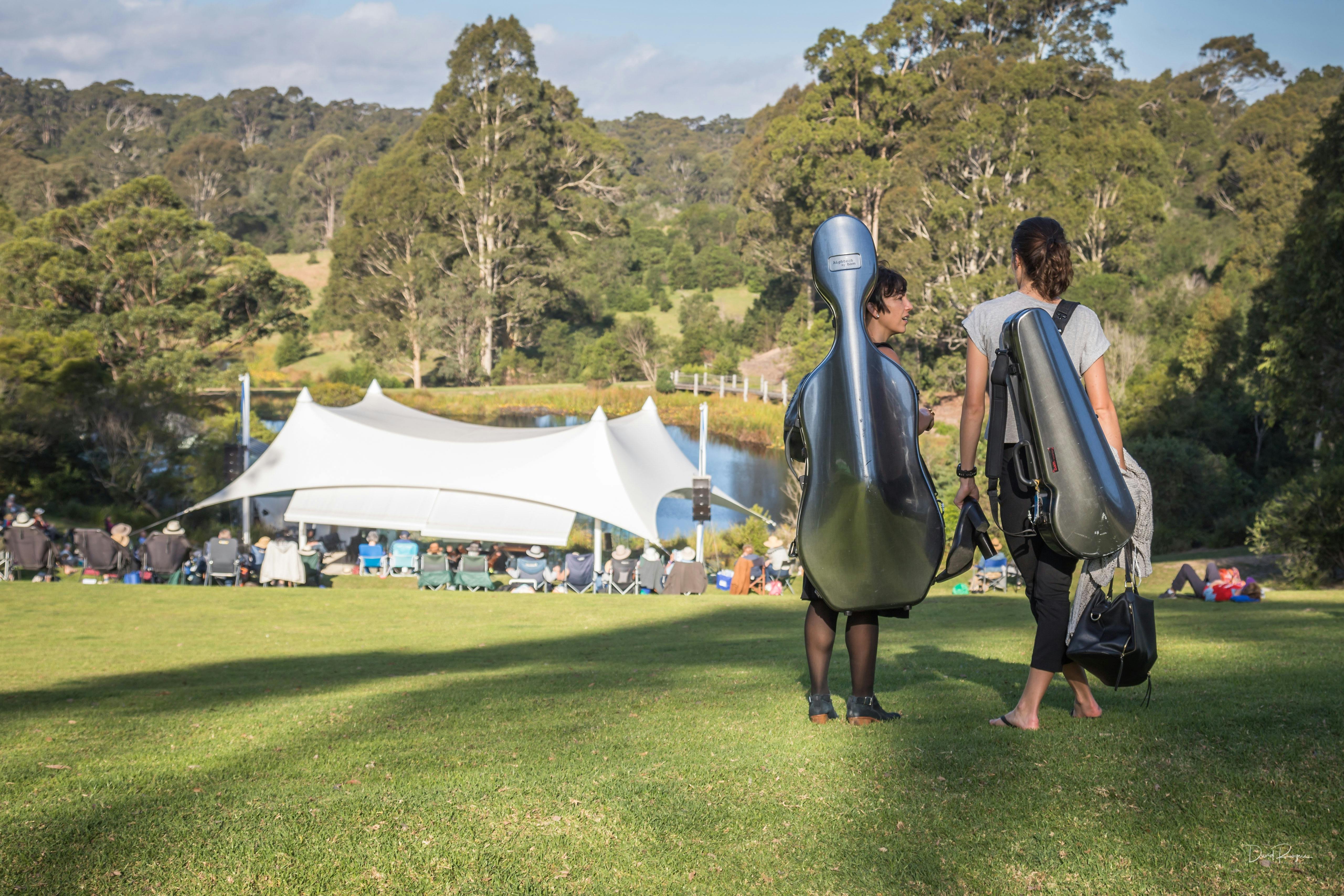 Four Winds, Barragga Bay