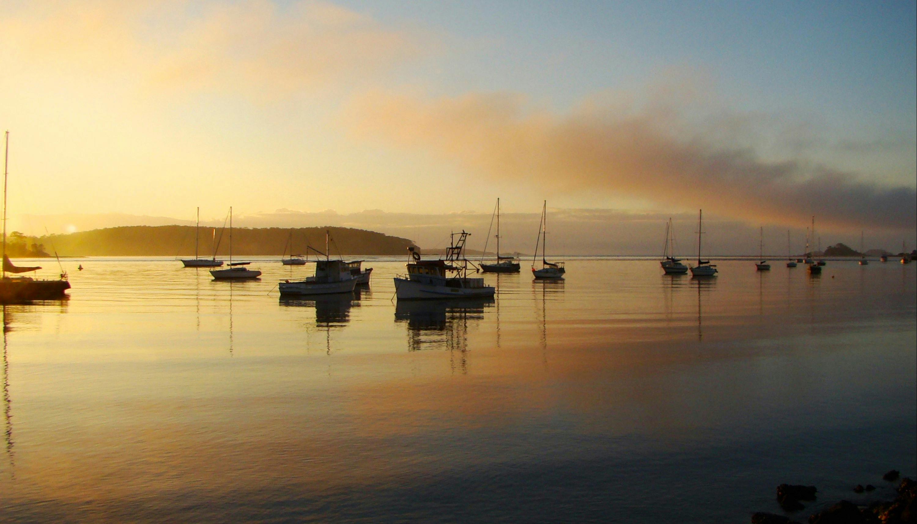View across Batemans Bay harbour