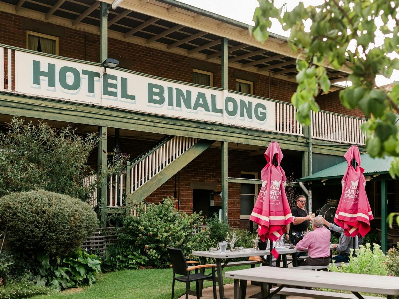 Binalong Hotel