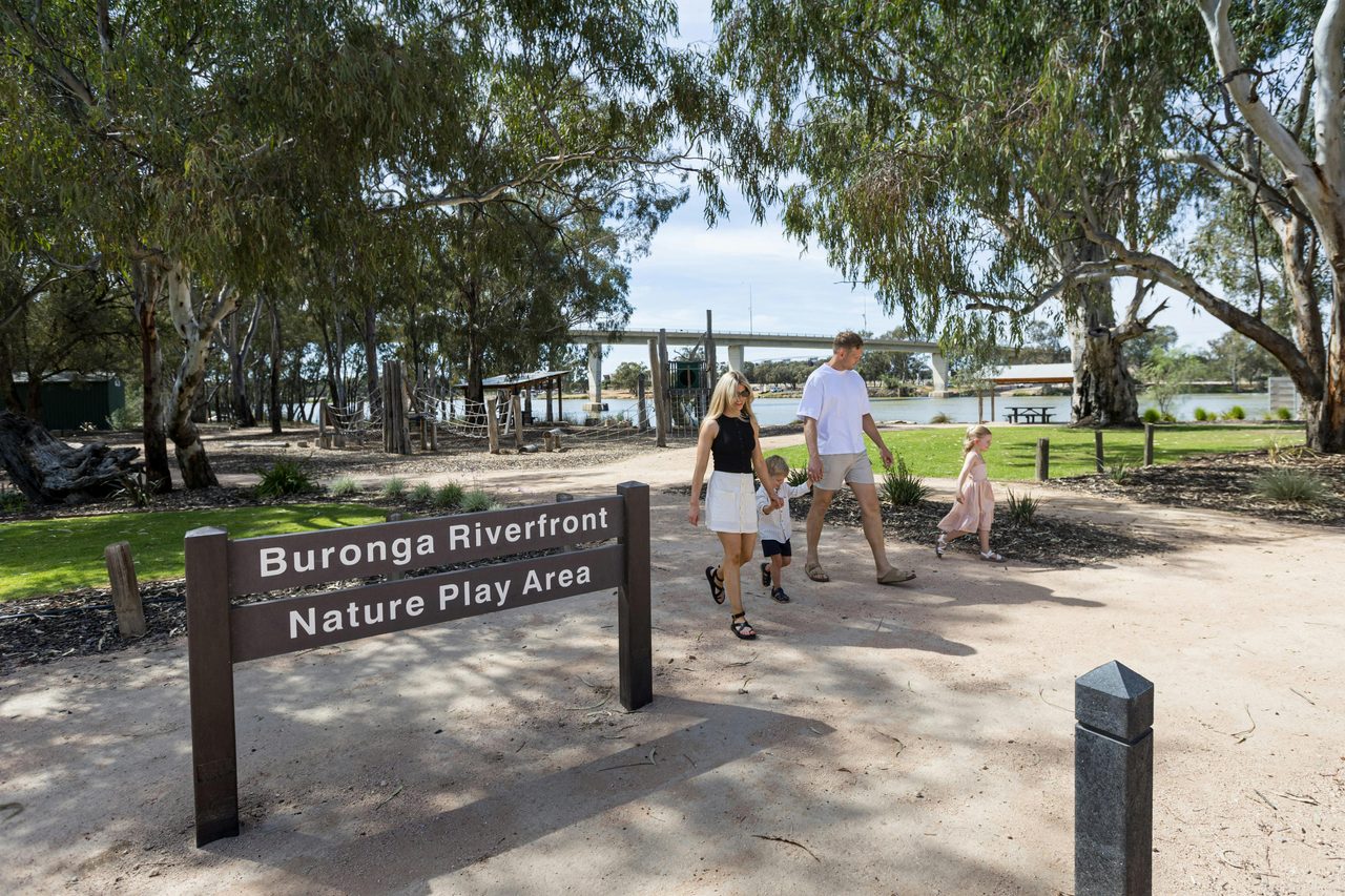 Buronga Riverside play area