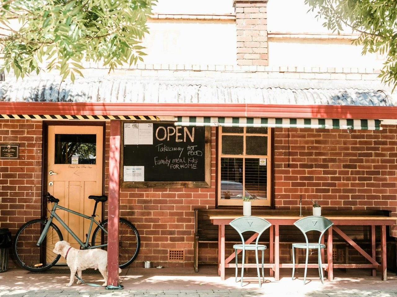 Gundaroo Colonial Inn
