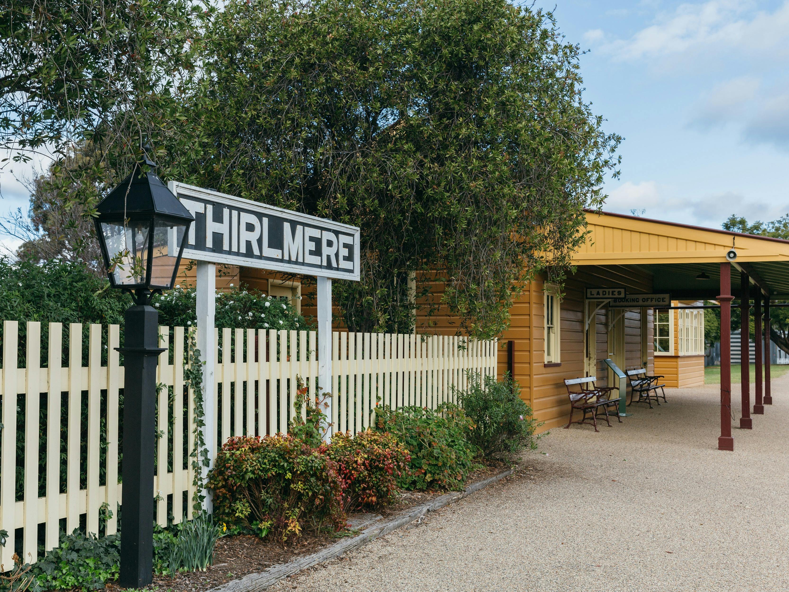 Thirlmere Train Station