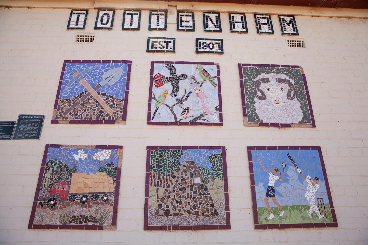 Mosaic plaques depicting life in Tottenham