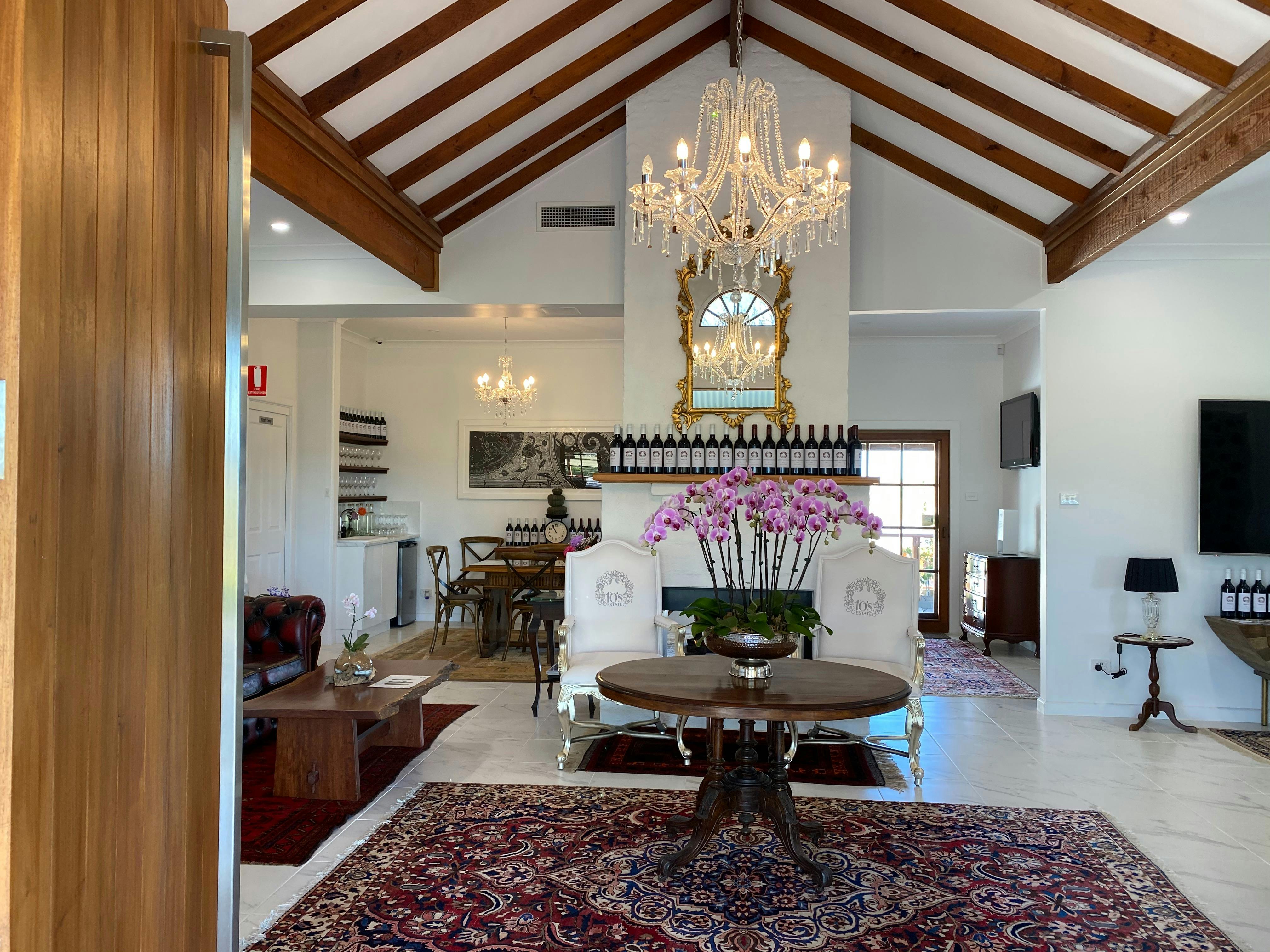 10'S Estate Cellar Door