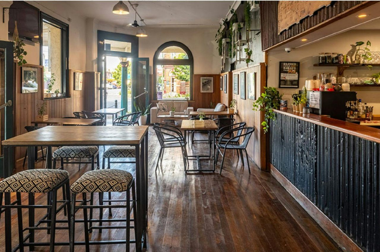 front bar