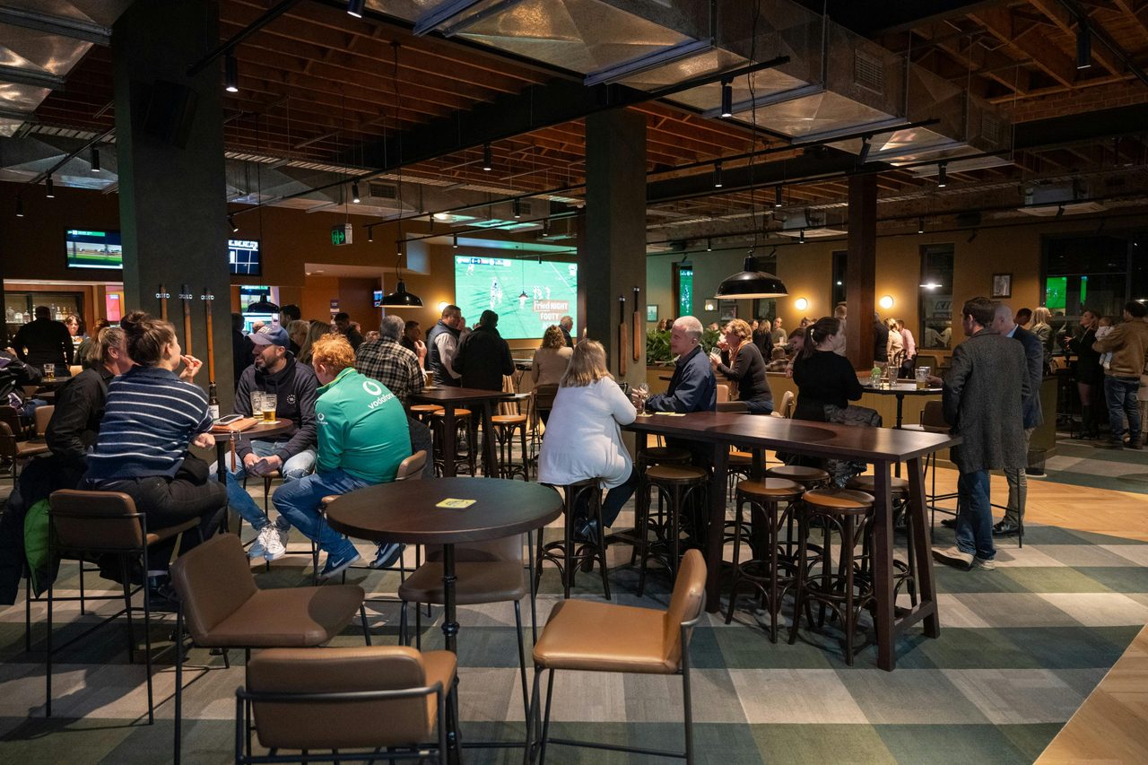 Hub Sports Bar