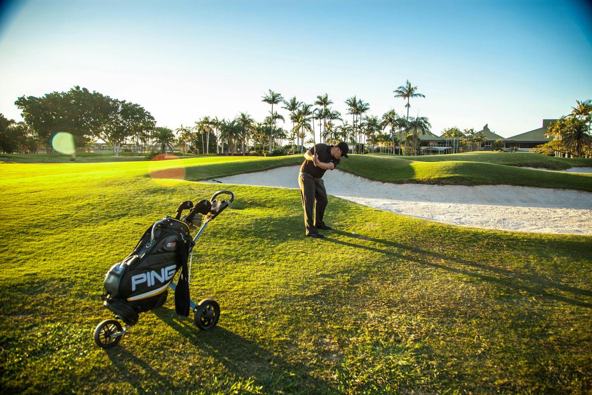 9 hole course for social golf