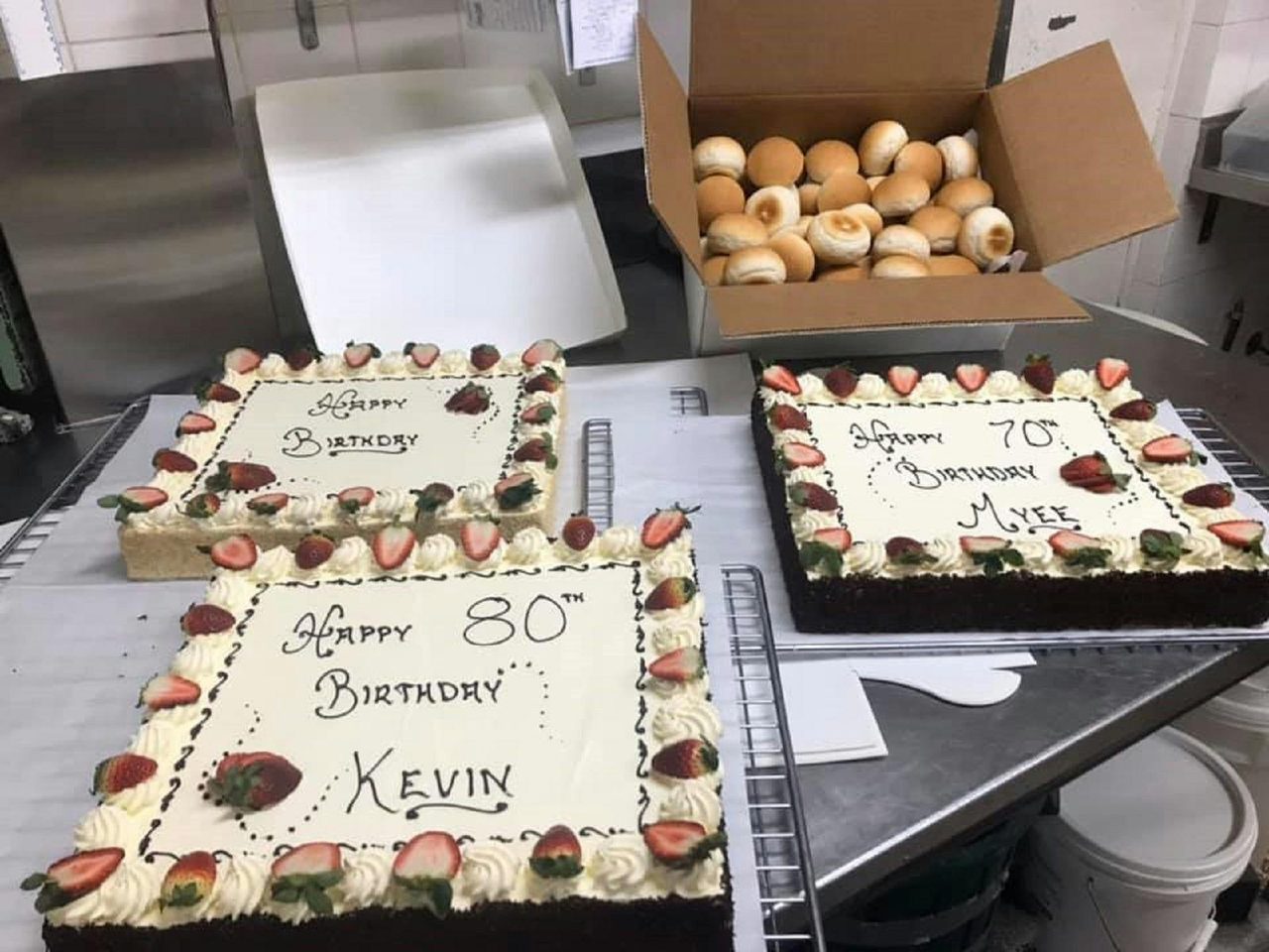 cakes