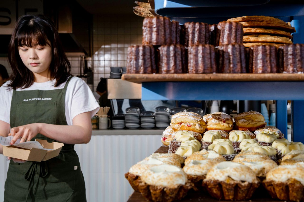 AP Bakery, Paramount House