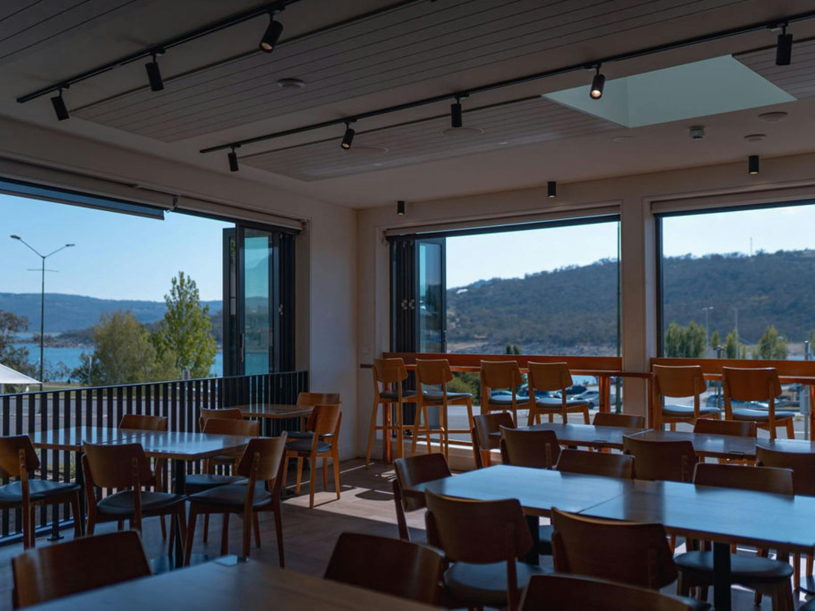 Newly Refurbished - Clancy's Brasserie - With iconic Lake views