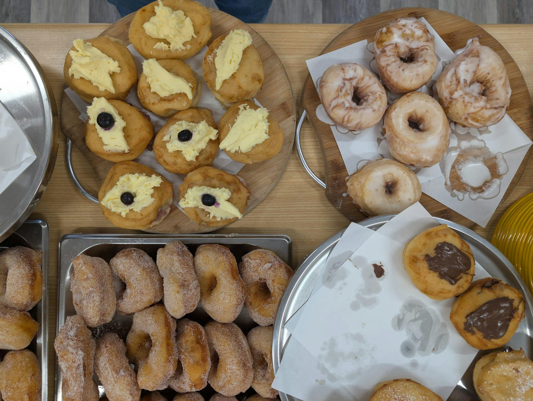 Barney's Cafe - Maclean