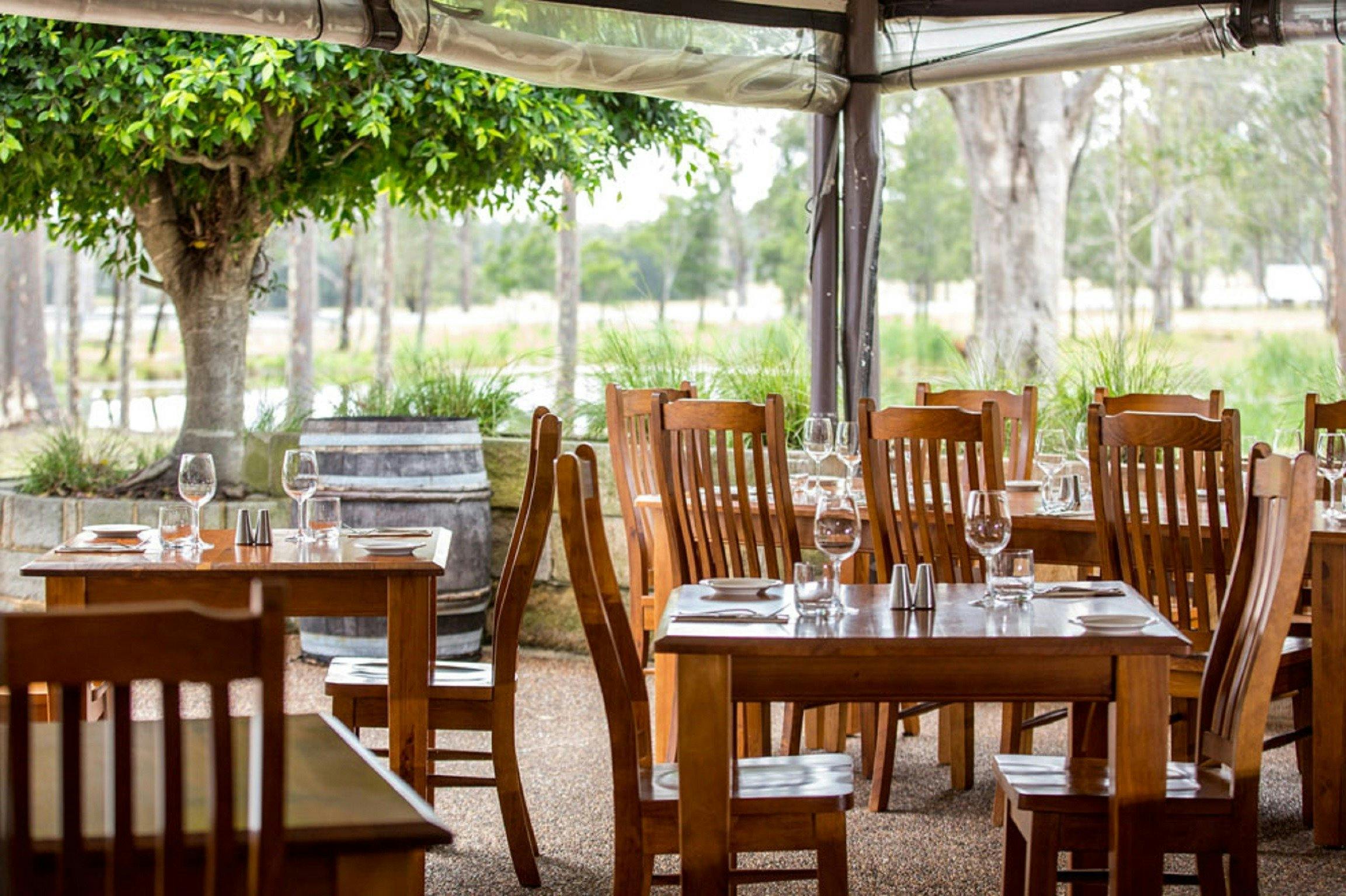 Perfect dining setting at Blaxland Inn