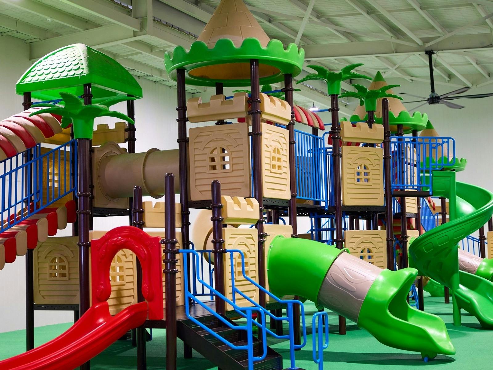 Playground in Bligh Park Hotel