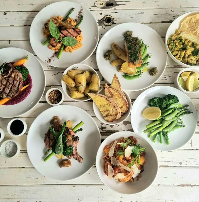 Bella Char Restaurant and Wine Bar