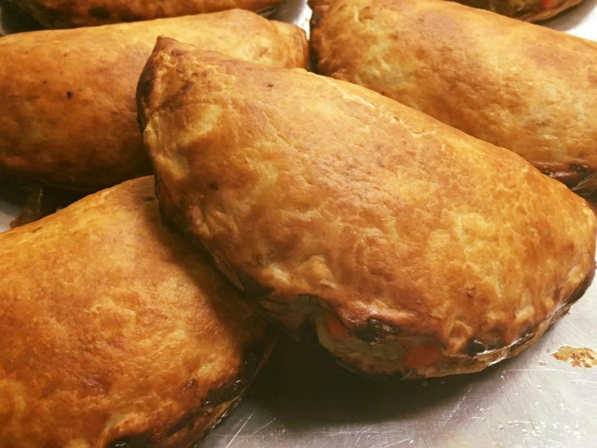 Blakeney's Pies - Pastries