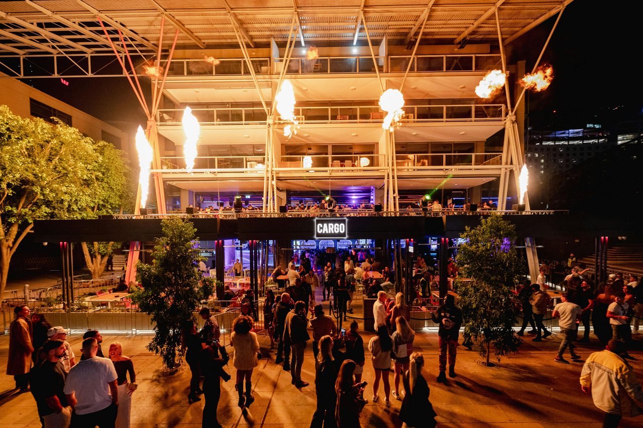 Cargo Bar