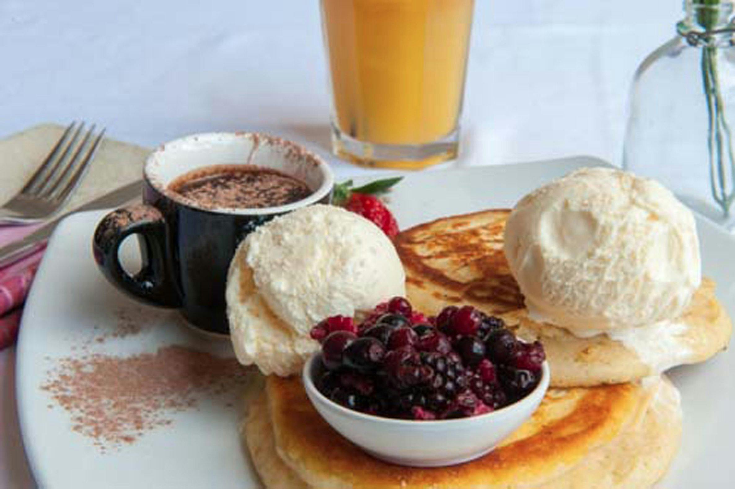 Café Borellas is a fully licensed cafe specialising in modern Australian cuisine.