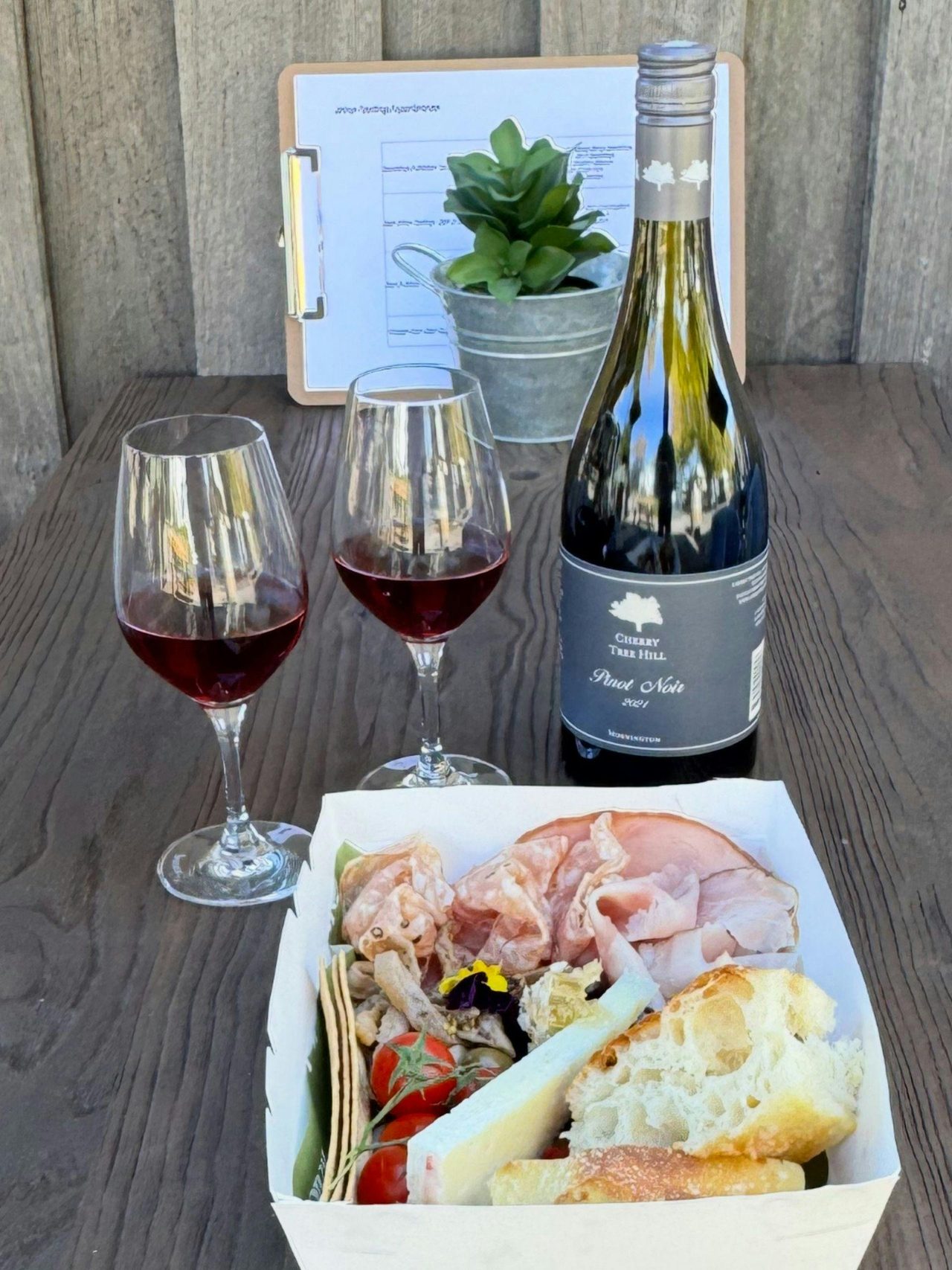 Guests to the Bowral Cellar Door can enjoy a range of dining options