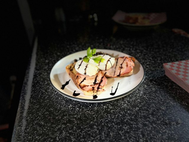 Cafe Vivaldi