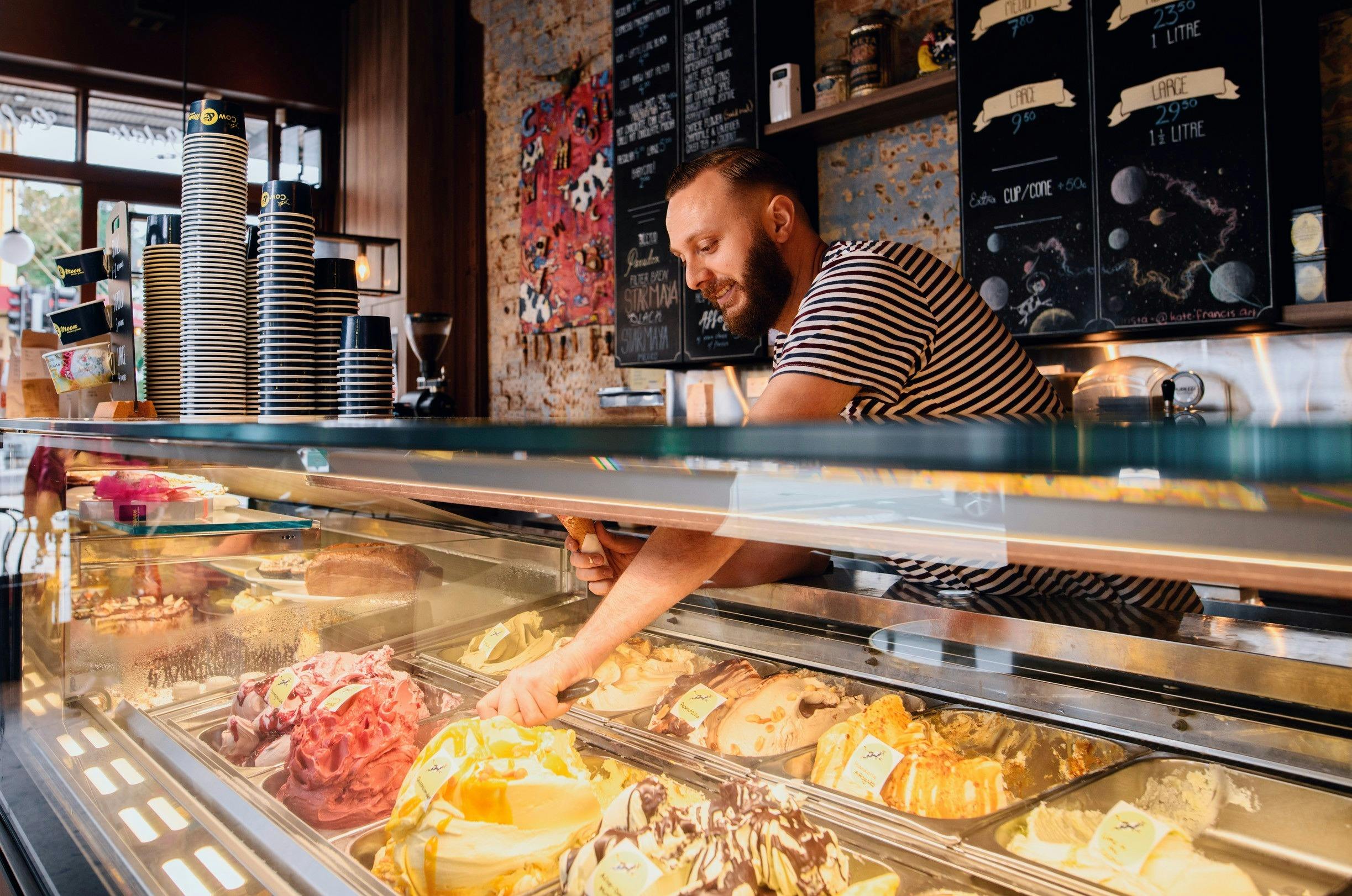 Cow and The Moon, Enmore