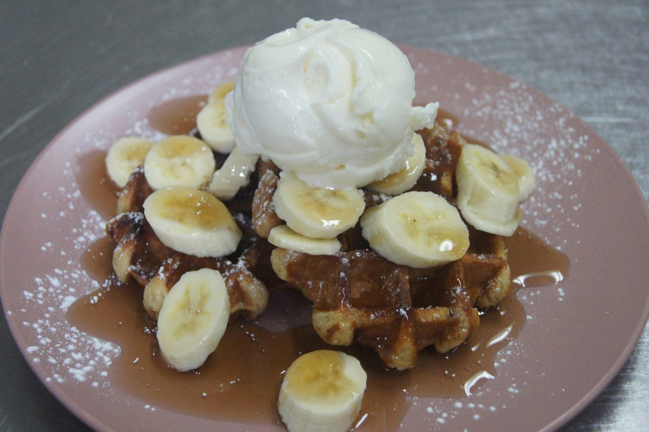 Central Park Cafe - Waffles