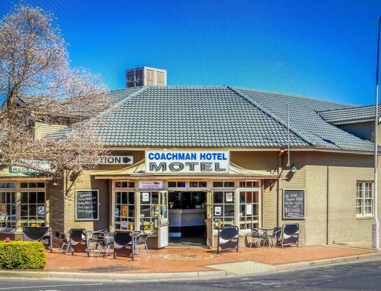 Coachman Hotel Motel Parkes