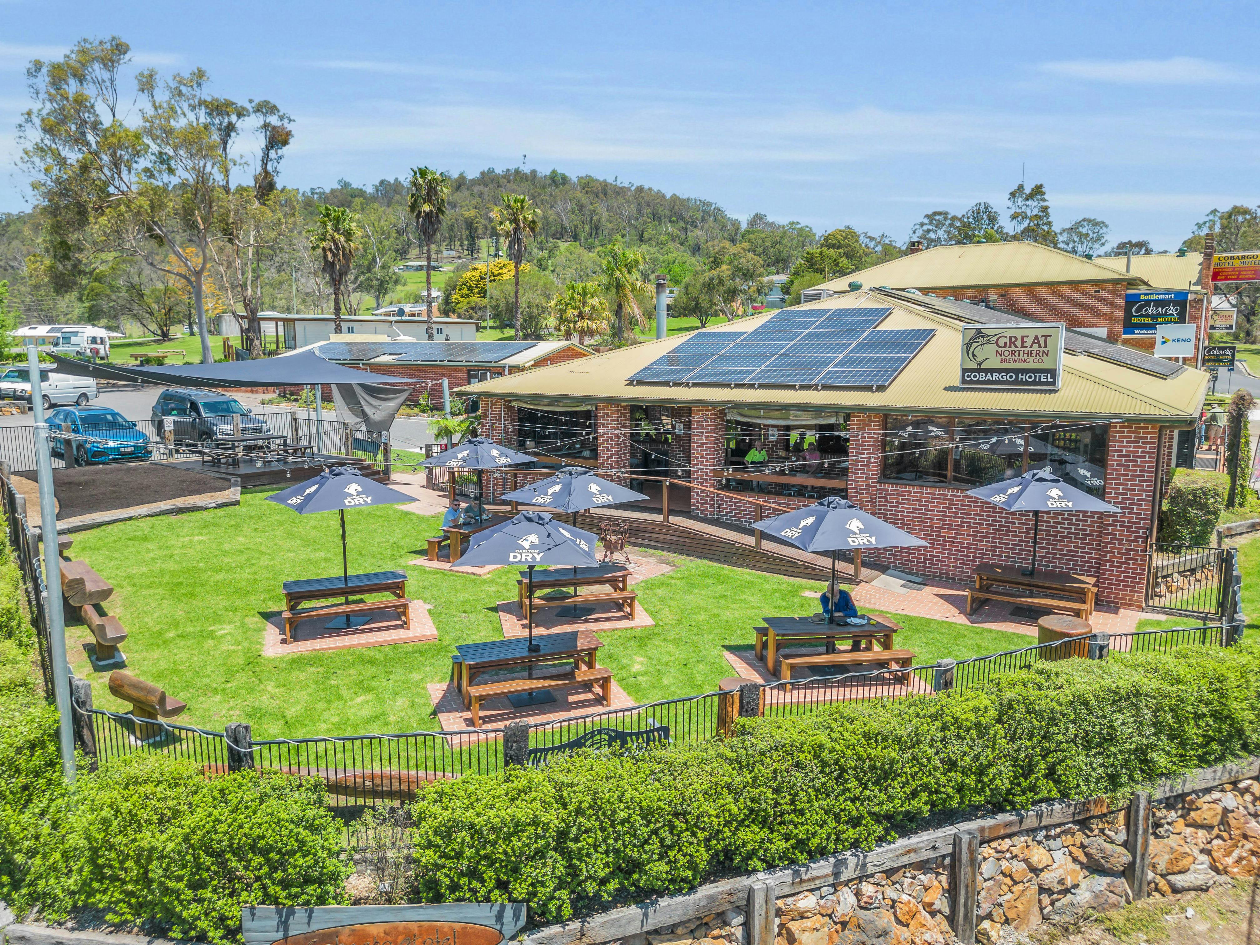 Cobargo Hotel Beer Garden