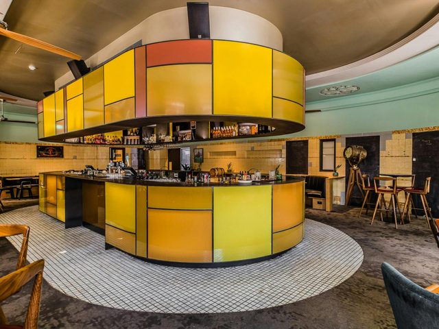 Clare Bar