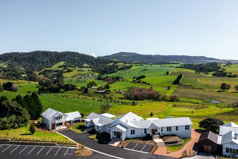 Crooked River Estate