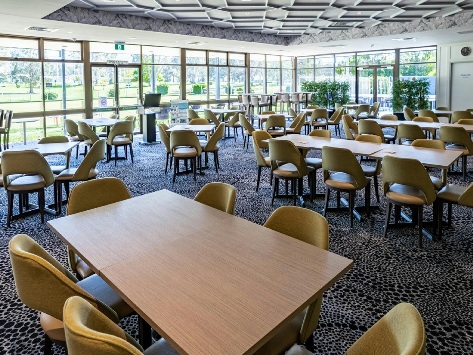 Lounge Eden Sports & Recreation Club