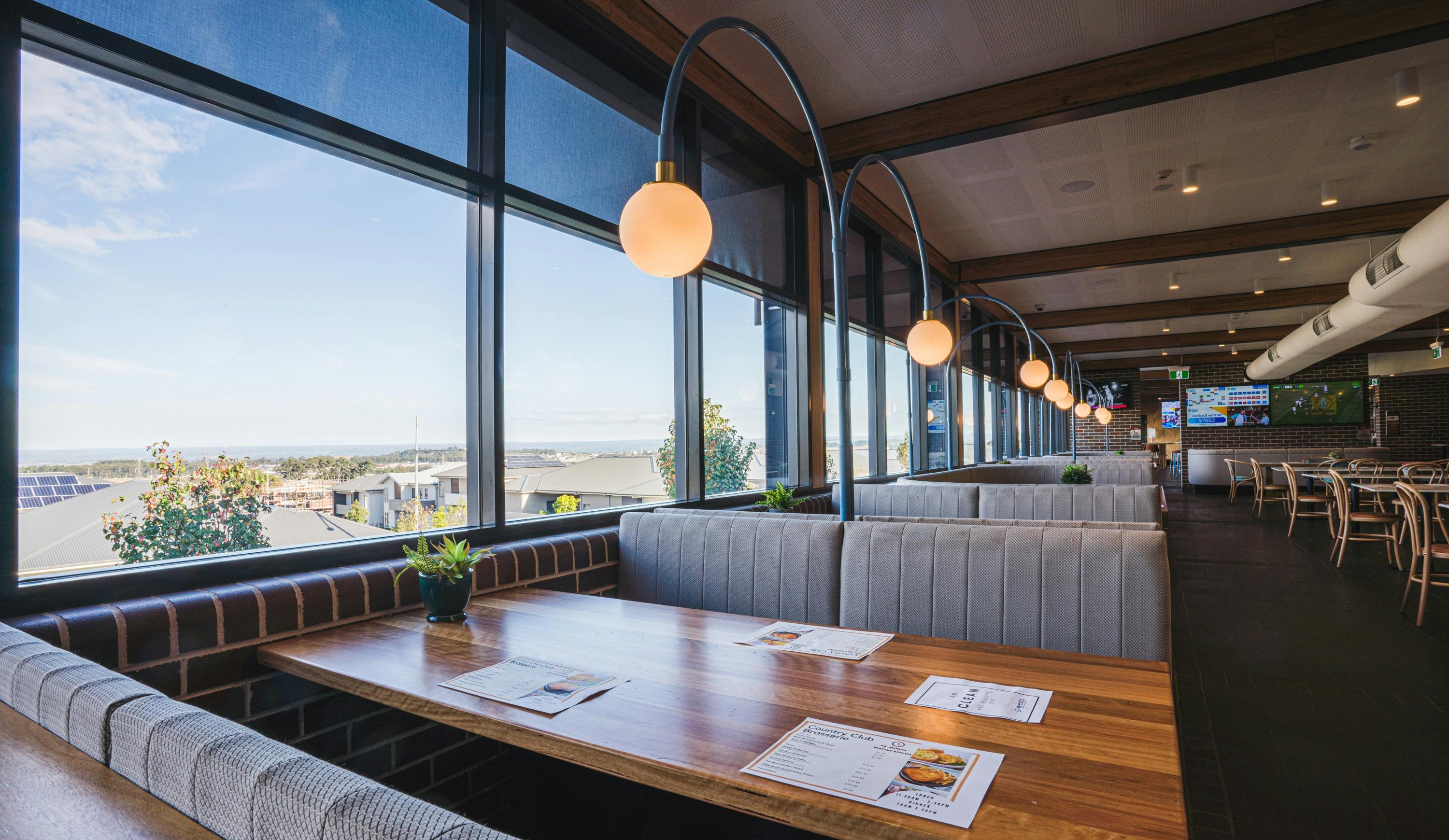 Country Club Gledswood Hills