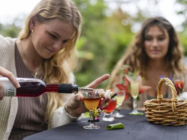 Firescreek Botanical Winery