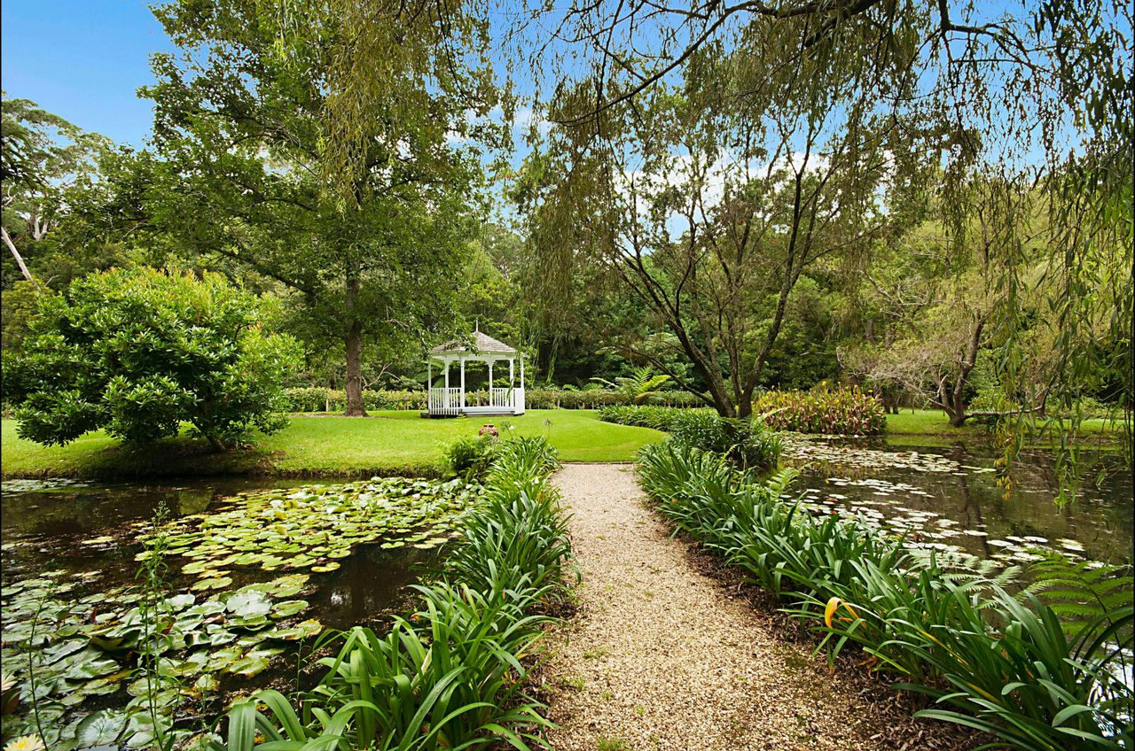 Beautiful organically grown gardens to explore at Firescreek Botanical Winery