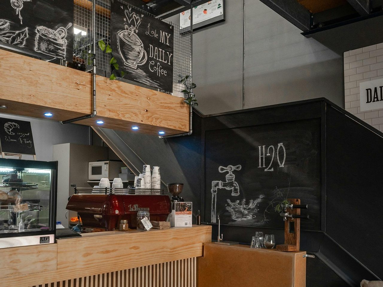 Daily Grind Coffee Roasters Cafe vibes