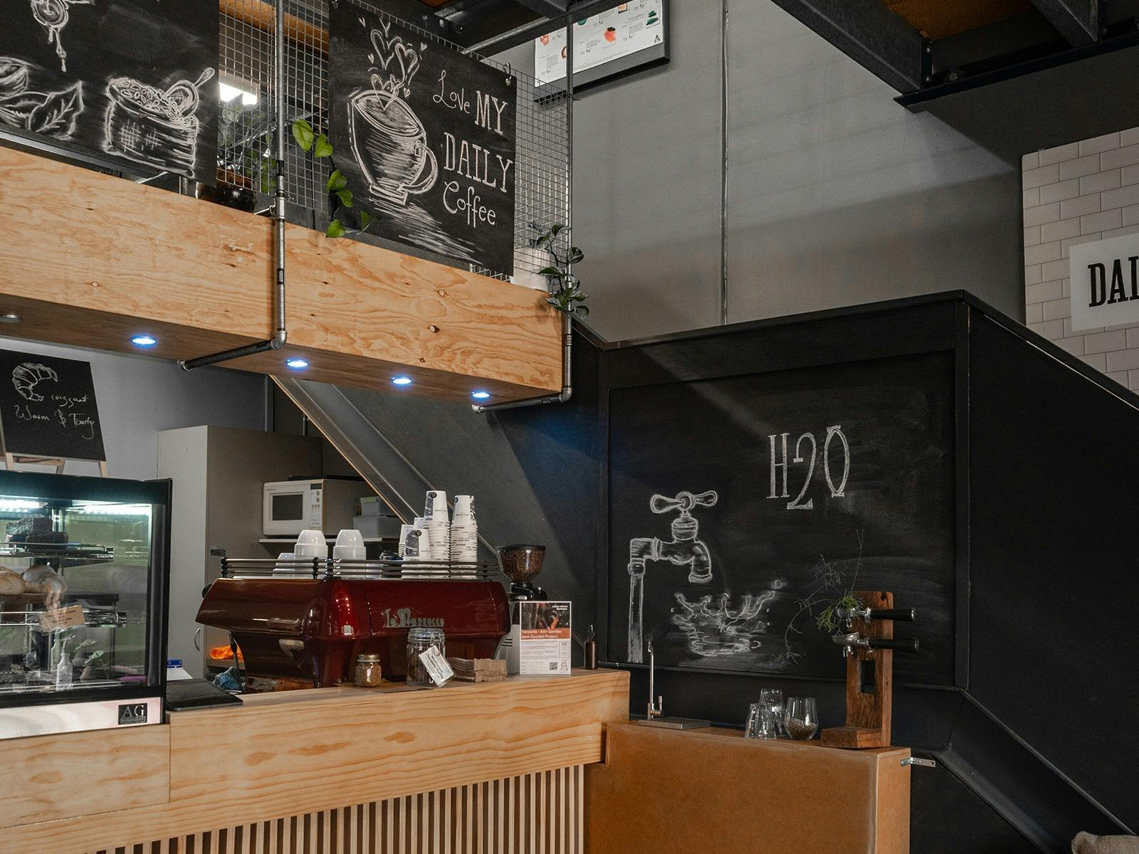 Daily Grind Coffee Roasters Cafe vibes