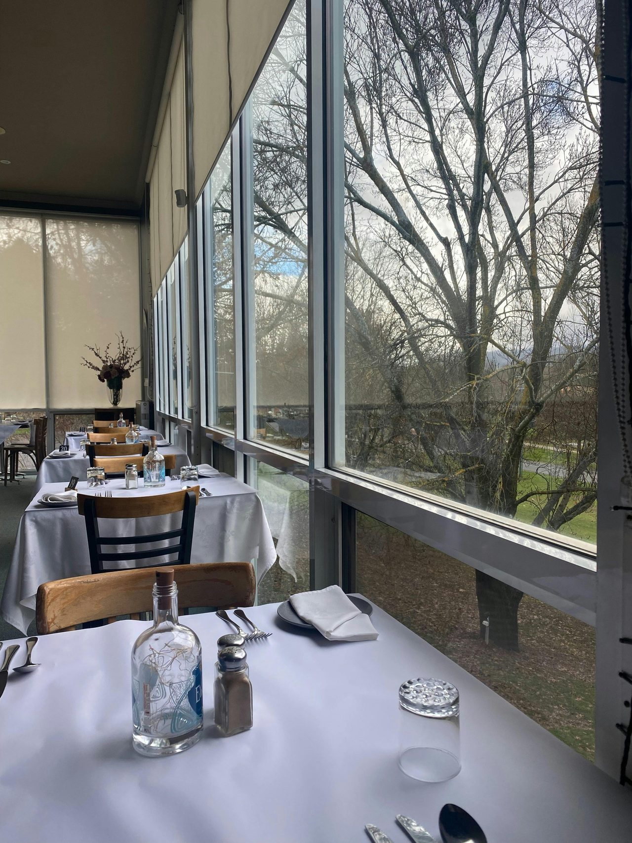 Restaurant Views & Seating