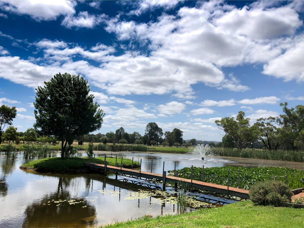 A little piece of Tuscany by the lake
