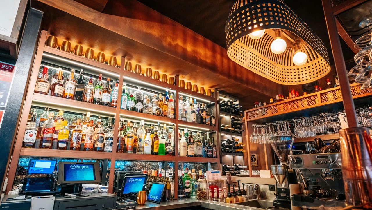 Elements Bar and Grill Darlinghurst - Bar