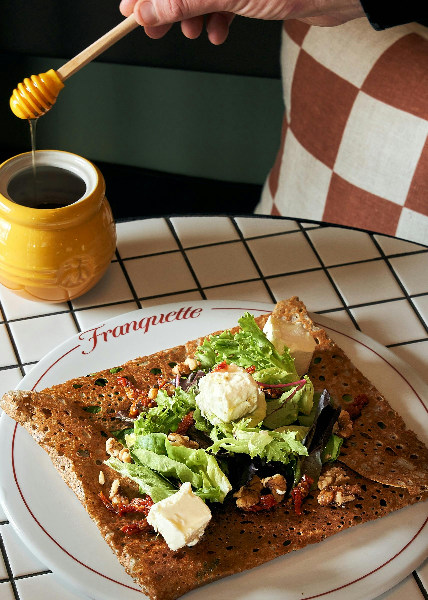 Oh My Goat Galette Salade