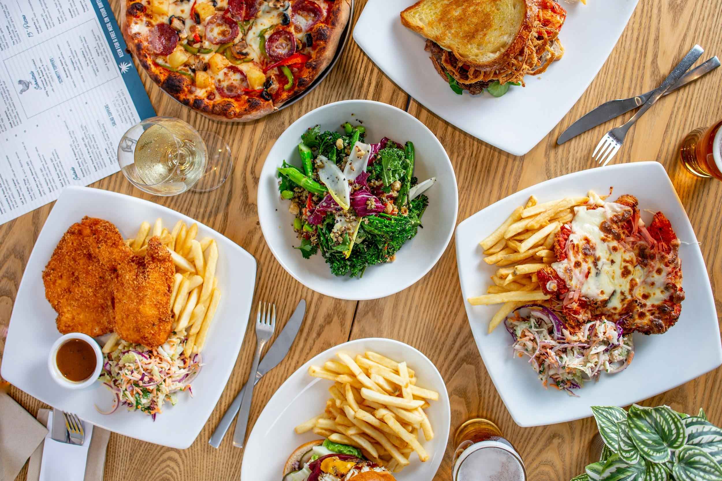 Healthy choices & pub favourites