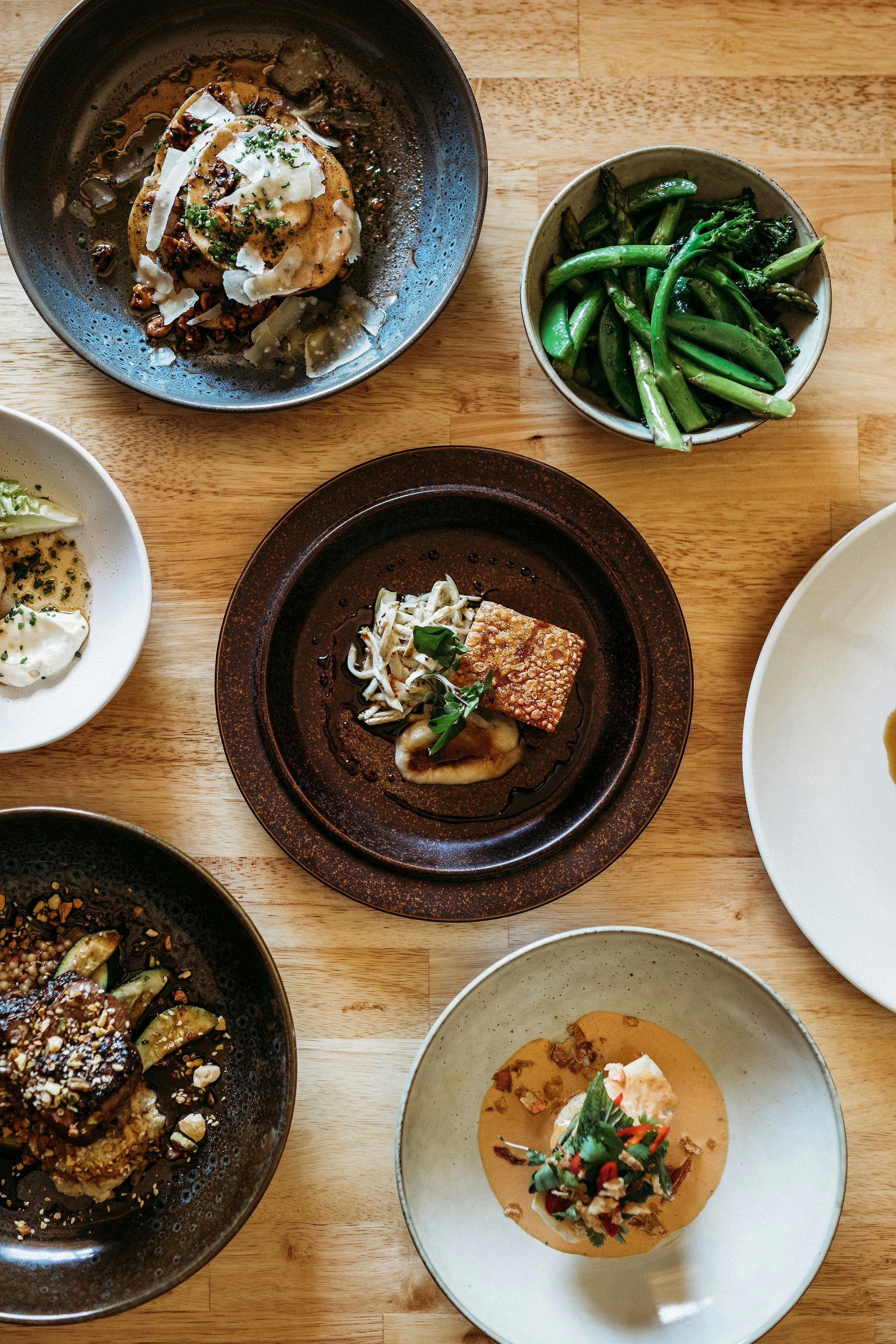 Duke's Restaurant & Bar