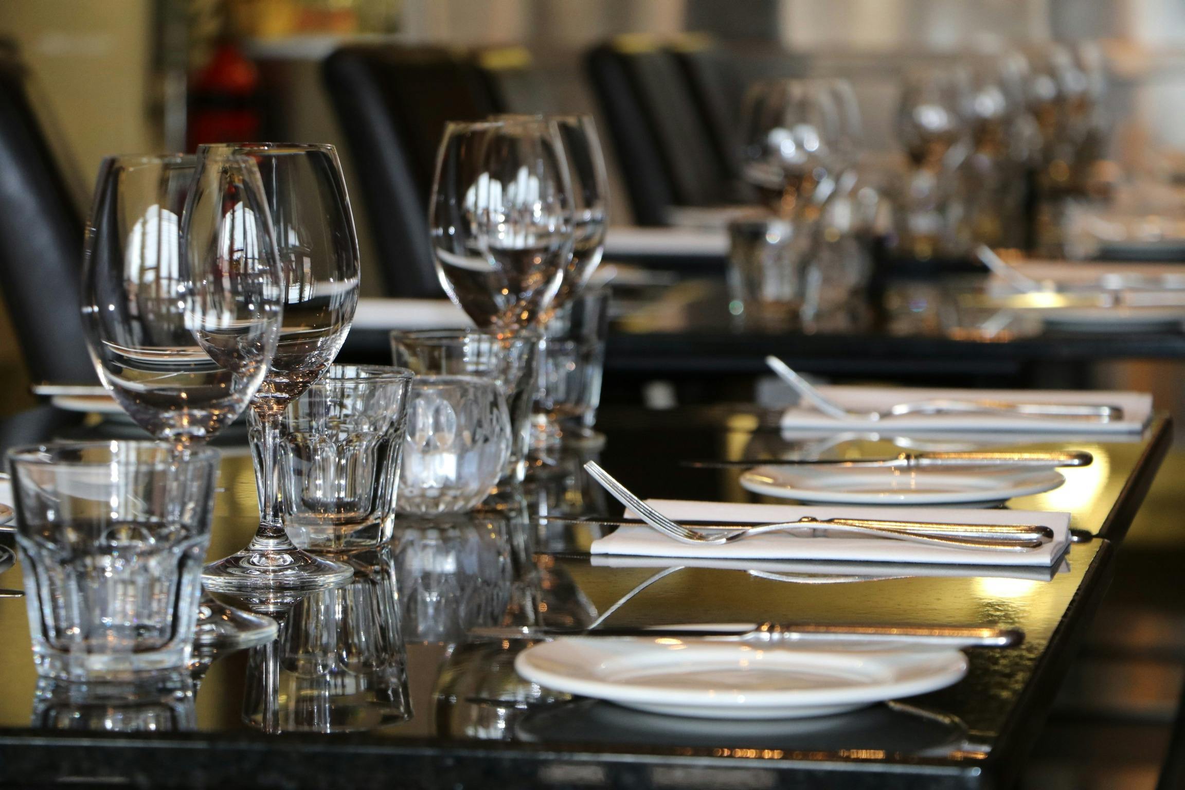 Place settings at Fratelli Roma