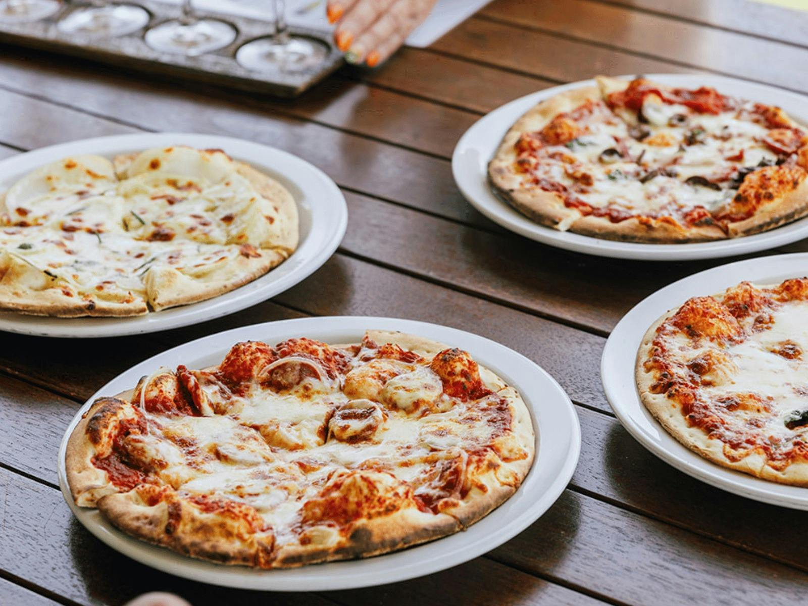 Four Winds Vineyard wood-fired pizza